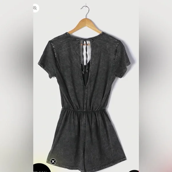 Lulus Black Acid Wash Open Back Tie Detail Short Sleeve Romper New - Picture 6 of 11